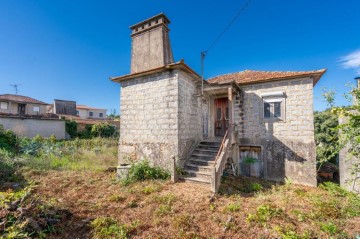 Moradia 2 Quartos em Ribeirão