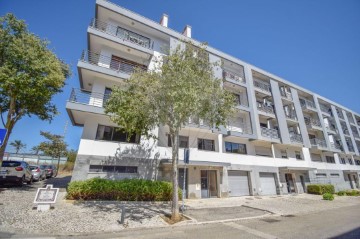 Apartamento 2 Quartos em Oeiras e São Julião da Barra, Paço de Arcos e Caxias