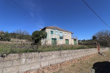 Maison 5 Chambres à Mirandela