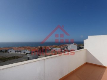 Apartamento 3 Quartos em A dos Cunhados e Maceira