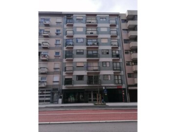 Apartamento 4 Quartos em Ramalde