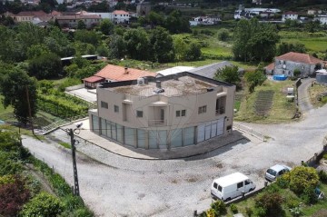 Edificio en Lordelo