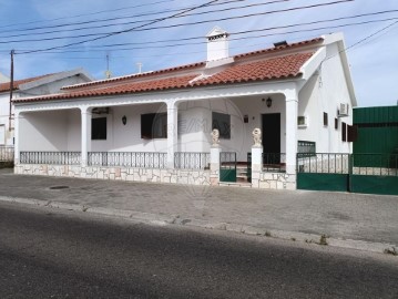 Quintas e casas rústicas em Ponte de Sor, Tramaga e Vale de Açor