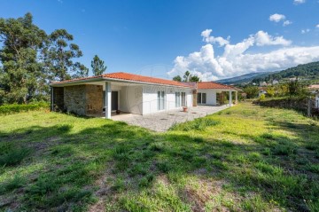 Casa o chalet 4 Habitaciones en Paderne