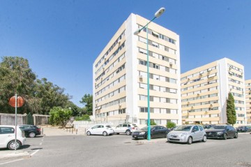 Apartamento 3 Quartos em Carnide