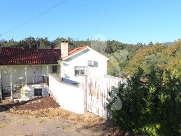 House 4 Bedrooms in São Miguel, Santa Eufémia e Rabaçal