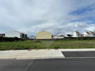 Terreno em Ponta Delgada (São Pedro)