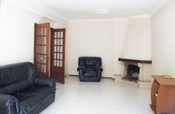 Apartamento 2 Quartos em Marrazes e Barosa