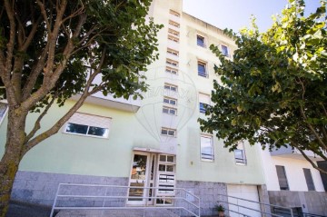 Apartamento 2 Quartos em Porto Salvo