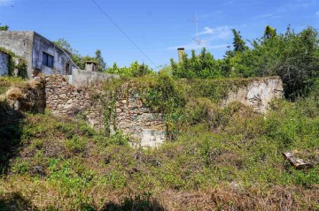 Moradia 1 Quarto em Nossa Senhora do Pópulo, Coto e São Gregório