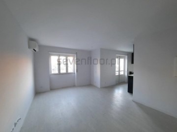 Apartamento 1 Quarto em Oliveira, São Paio e São Sebastião