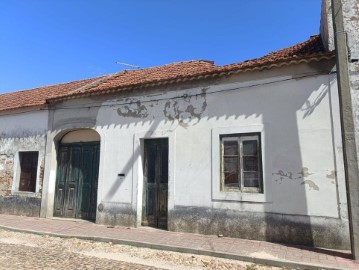 Maison 2 Chambres à Almeirim