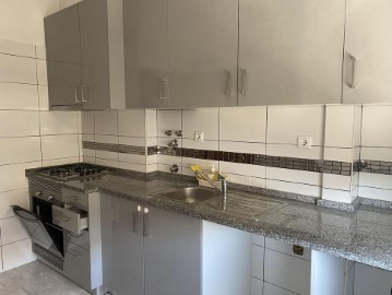 Apartamento 2 Quartos em Sacavém e Prior Velho