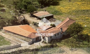 Country homes 3 Bedrooms in Mire de Tibães