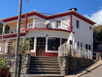 Maison 3 Chambres à Calheta