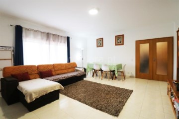 Apartment 2 Bedrooms in Fátima