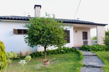 House 4 Bedrooms in Ansião