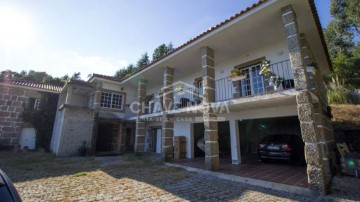 Country homes 3 Bedrooms in Valpedre