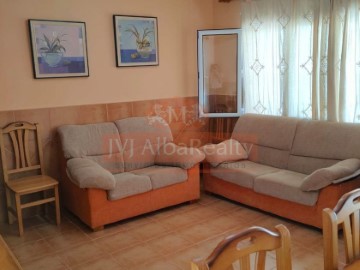 House 3 Bedrooms in Pozo-Lorente