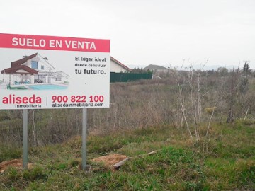 Land in Payueta / Pagoeta