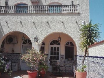Casa o chalet 6 Habitaciones en Los Milagros - Corchera