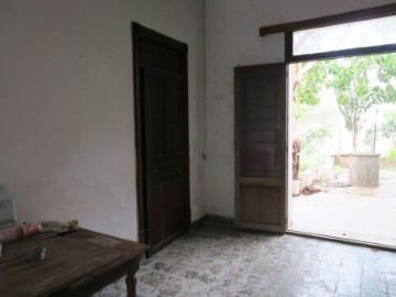 House 4 Bedrooms in Ariany