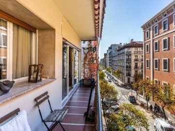 Piso 5 Habitaciones en Barrio de Salamanca