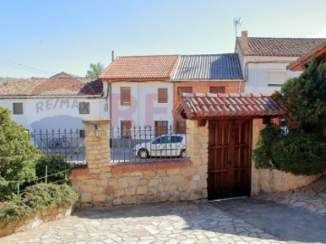 Quintas e casas rústicas 8 Quartos em Villaverde de la Peña