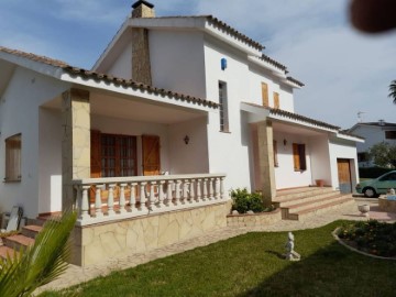 Casa o chalet 4 Habitaciones en Santa Maria-Eixample-Sud Sumella