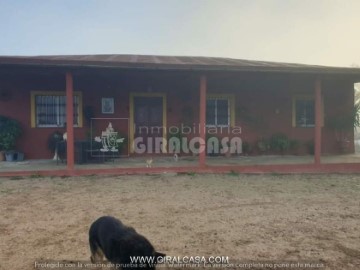 Casas rústicas 7 Habitaciones en Carmona