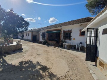 Casas rústicas 6 Habitaciones en Zarzuela del Monte