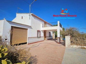 House 3 Bedrooms in Almanzora