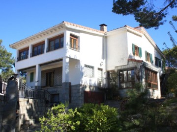 Casa o chalet 8 Habitaciones en Peguerinos