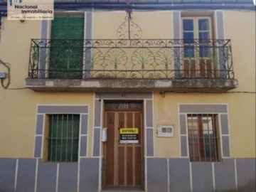 House 5 Bedrooms in Tordillos