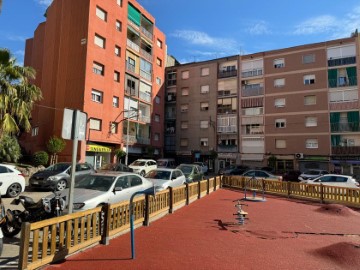 Appartement 4 Chambres à Sant Andreu de la Barca