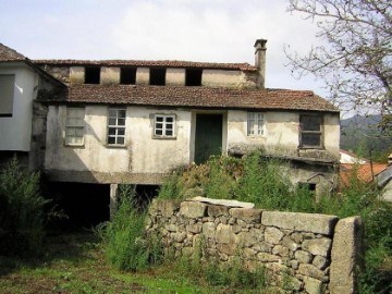 Casa o chalet 5 Habitaciones en Arbo (Santa María P.)
