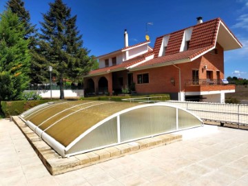 Casa o chalet 6 Habitaciones en Castralvo - Villaespesa - Aldehuela