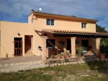 House 3 Bedrooms in Porreres