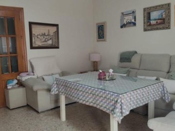 Apartment 3 Bedrooms in Pedro Abad