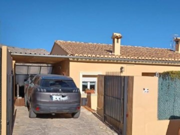 House 4 Bedrooms in Benimaurell