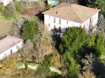 Casa o chalet 11 Habitaciones en Valluerca