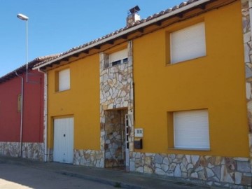 Casa o chalet 4 Habitaciones en Roderos