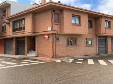 Casa o chalet 5 Habitaciones en Aguilar de Campoo