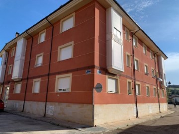 Apartment 3 Bedrooms in Cervera de Pisuerga
