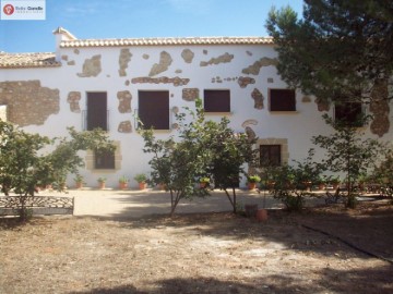 House 9 Bedrooms in Bocairent