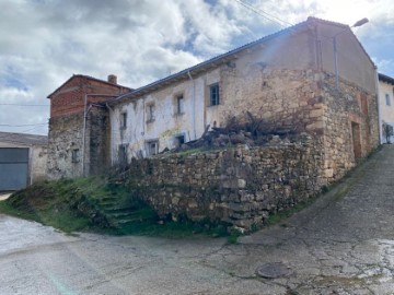 House  in Talamillo del Tozo