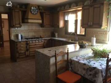 Casa o chalet 5 Habitaciones en Zona Rural Raval de Baix - Eixample