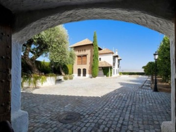 Maison 5 Chambres à La Zubia