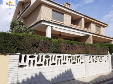 Casa o chalet 5 Habitaciones en San José - Los Metales