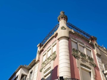 Edificio en Partegas